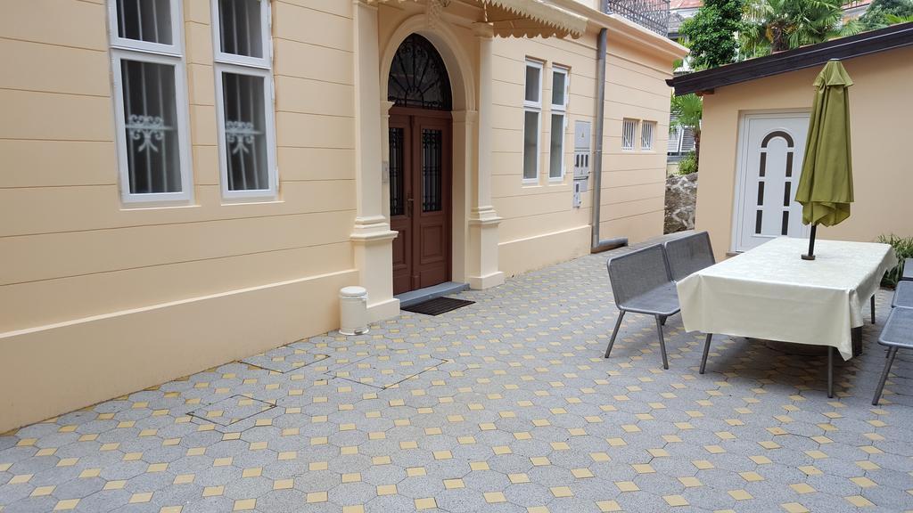 Apartments Villa Atta Οπατία Εξωτερικό φωτογραφία